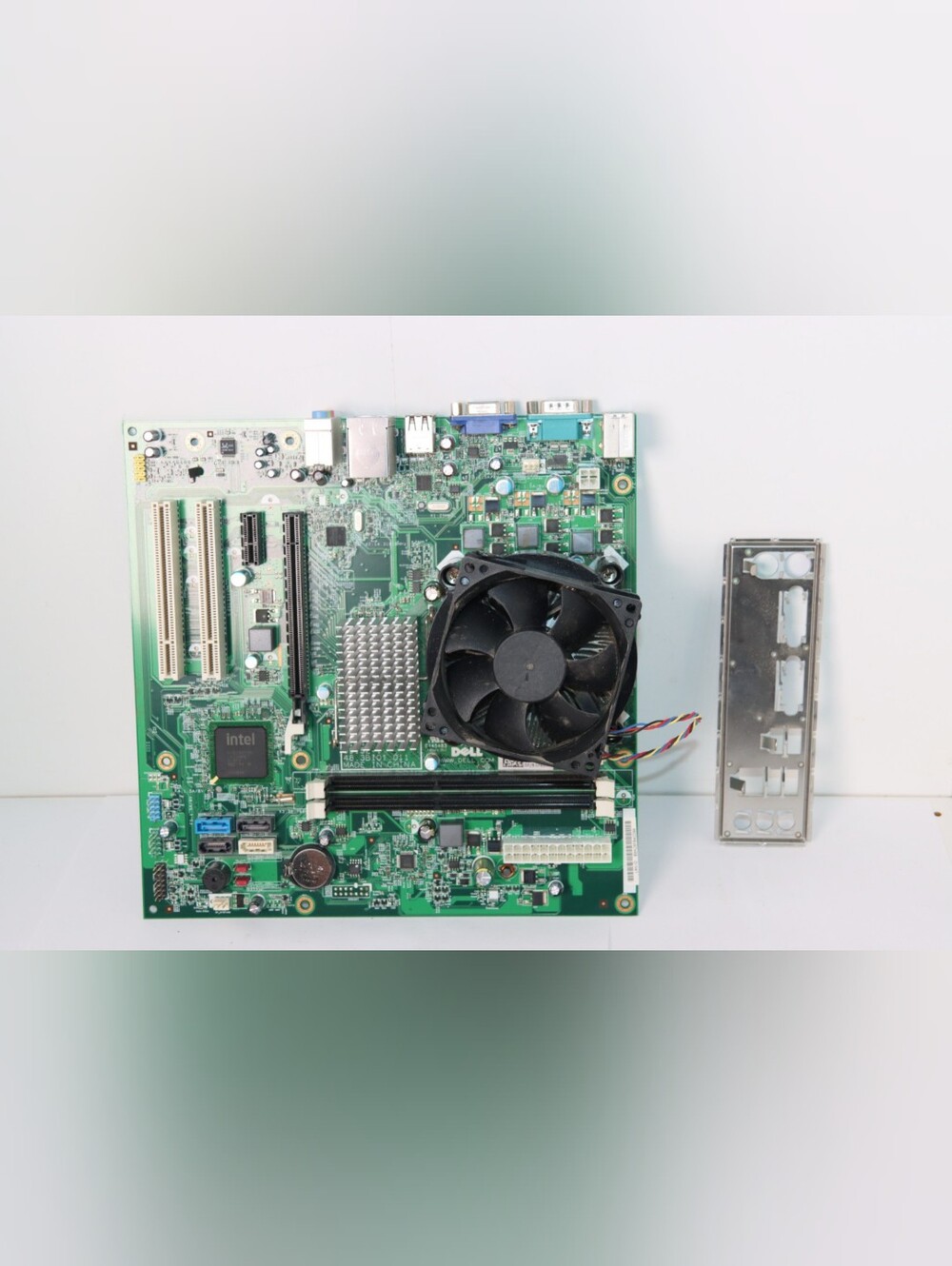 Dell Rev A00 Motherboard MIG4IR M/B 09152-1
